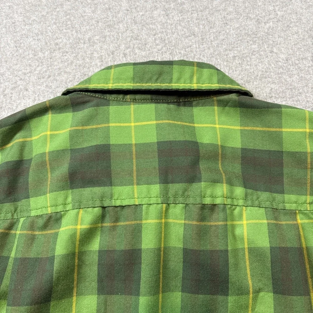 North Face Plaid Snap Button Long Sleeve Button Up Men's S Green 2 Pocket Hiking